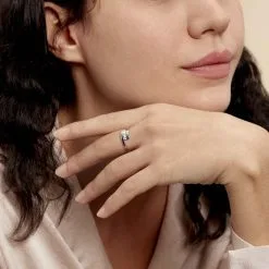 Histoire D'Or Bague Trilogie Or Blanc Diamant -Boucles d'oreilles Bracelet Soldes B3DFBDW082 model0