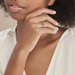 Histoire D'Or Bague Denise Or Blanc Saphir Et Diamant -Boucles d'oreilles Bracelet Soldes B3DFBSB644 model0