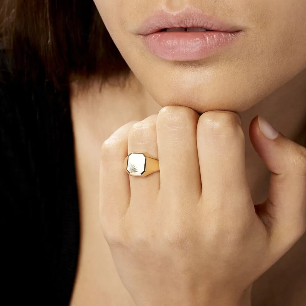 Histoire D'Or Chevalière Carree Diamantee Soleil Or Jaune 5 Histoire D'Or Chevalière Carree Diamantee Soleil Or Jaune – Image 3