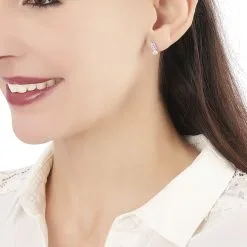 Histoire D'Or Boucles D'oreilles Puces Sarah Or Blanc Oxyde De Zirconium 7 Histoire D'Or Boucles D'oreilles Puces Sarah Or Blanc Oxyde De Zirconium -Boucles d'oreilles Bracelet Soldes B3OFBZW449 model0