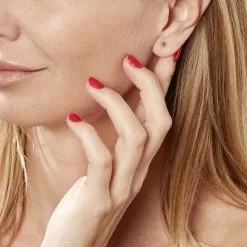 Histoire D'Or Boucles D'oreilles Puces Doreen Carre Or Jaune Oxyde De Zirconium -Boucles d'oreilles Bracelet Soldes B3OFJZI009 model0