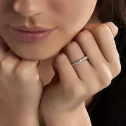 Histoire D'Or Demi-alliance Eloisa Or Blanc Diamants Synthétique 13 Histoire D'Or Demi-alliance Eloisa Or Blanc Diamants Synthétique -Boucles d'oreilles Bracelet Soldes B7DFAJW099 model1