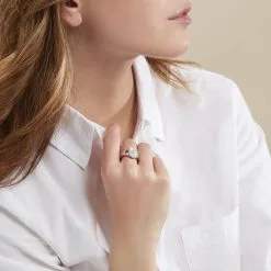 Histoire D'Or Chevalière Aracely Argent Blanc Nacre Oxyde De Zirconium 12 Histoire D'Or Chevalière Aracely Argent Blanc Nacre Oxyde De Zirconium -Boucles d'oreilles Bracelet Soldes FAHFBX2001 model0