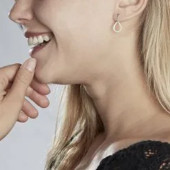 Histoire D'Or Boucles D'oreilles Pendantes Germinal Argent Blanc Oxyde De Zirconium 9 Histoire D'Or Boucles D'oreilles Pendantes Germinal Argent Blanc Oxyde De Zirconium -Boucles d'oreilles Bracelet Soldes FAOFBZW1P9 model0