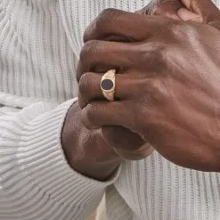 Histoire D'Or Chevalière Plaqué Or Jaune Azarel Email Noir -Boucles d'oreilles Bracelet Soldes FQHHJWN007 model1